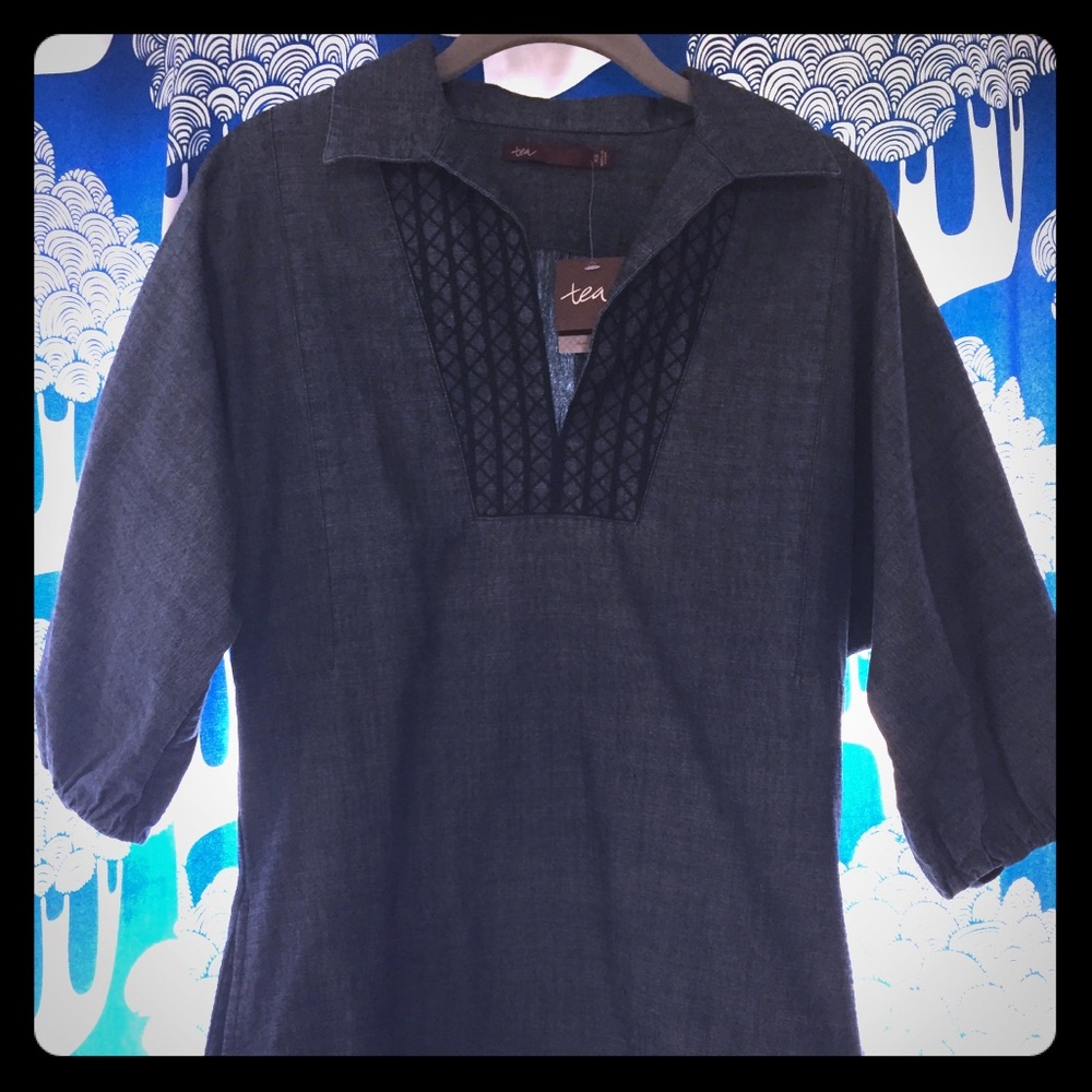 Women’s Tea Collection chambray tunic 💙 s/xs